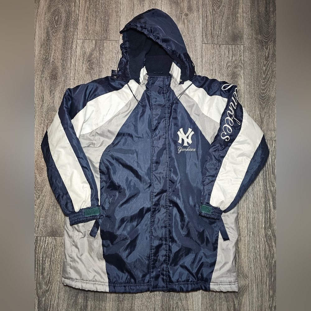 Vintage G-III Genuine Merchandise New York Yankees Bomber Hooded Jacket Blue XL